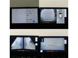 ★クルマの真上にカメラがあるような映像をモニター画面に表示します。クルマの周囲の状況を一目で把握できるので、駐車などの時に大きな助けになります。