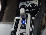エレクトロシフトマチック(電子式シフトレバー)を採用しております(^^♪直感的に操作することができます!