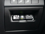 ETC車載器搭載です。スマートICも増えてきており、必須装備といって良い便利装備です。