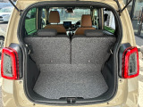 ラゲッジスペースもゆったりしています!!