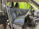 運転席シート廻りは使用感も少なく、良好な状態となっています。丁寧に使われていたことがよくわかりますね。