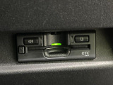 【ETC】高速道路の料金所をストレスなく通過!話題のスポットやサービスエリアに多い「スマートIC」利用時は必須のアイテムです。当店でセットアップを実施、ご納車当日からすぐにご利用いただけます!