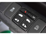 両側電動スライドドアは運転席からスイッチ一つで開閉可能でございます♪