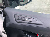 運転席シートには、シートメモリ機能が付いております!!