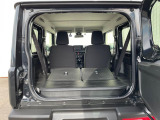 後席を格納すると、これだけの広さが!シーンに合わせたシートアレンジで、大きな荷物も積むことが出来ます♪