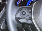 ステアリングスイッチでボリュームやチャンネル切り替え等オーディオ操作もラクラク!