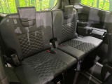 3列目シートはもちろん状態良好☆大人でもゆったりと座って頂けますので、大人数でのお出かけもラクラクです♪ご家族で、気の知れた仲間で、ドライブに行くのが楽しみですね♪