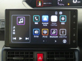 9インチスマホ連携ディスプレイオーディオです。バックカメラも付いて車庫入れ・駐車も安心です。Bluetooth対応機器を登録して音楽を楽しんだりハンズフリー通話が出来て便利です。