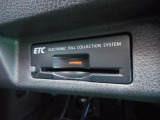 ETCは、運転席ハンドル下にあります。