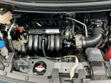 技術が詰まったエンジンルームもご覧の通りピカピカにクリーニング済みです。ハイブリッドなのでお財布にも環境にも優しいです。