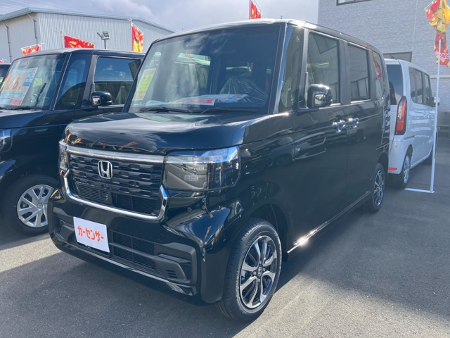 N-BOXカスタム  カスタム 660 4WD