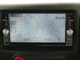 お出かけ際に役に立つ、純正メモリーナビ付き。フルセグTV・DVD再生・Bluethooth・アラウンドビューモニター等、機能も充実しています。