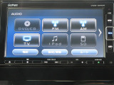 ホンダ純正メモリーナビ搭載車両♪ナビはルート案内はもちろん、Bluetooth接続にも対応していますので、スマホの中の音楽を手軽に楽しむこともできます♪AppleCarplayもご利用可能です♪