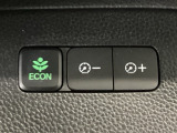 ★ECONスイッチ★ エコドライブを加速しよう!スイッチをONにすると、運転の仕方によるロスを抑え込み燃費をよくするようクルマが頑張ります(*^ー^*)燃費向上にチャレンジ♪