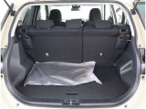 広々としたラゲージスペースを備えています。大きなものや長さのある荷物もしっかりと積み込めます。