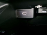 HDMI端子付きですので、携帯電話等つなぐことができます。