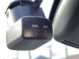 ドライブレコーダー装備です!もしもの時やあおり運転など、映像記録は証拠になるのであると安心ですね!