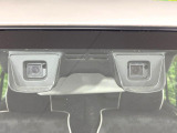 【スズキ セーフティサポート】走行中に前方の車両等を認識し、衝突しそうな時は警報とブレーキで衝突回避と被害軽減をアシスト。より安全にドライブをお楽しみいただけます。