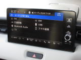 ナビゲーションはホンダコネクトディスプレイが装着されております。AM、FM、フルセグTV、Bluetoothがご使用いただけます。初めて訪れた場所でも道に迷わず安心ですね!