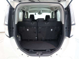 ラゲージスペースも広々です♪