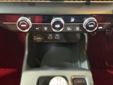 U-Selectは、Honda認定中古車ディーラーです!!安心です!!基本点検整備基準に準じた点検・整備を実施して、販売しています!!