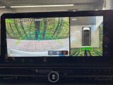 【アラウンドビューモニター】専用のカメラにより、上から見下ろしたような視点で360度クルマの周囲を確認することができます☆死角部分も確認しやすく、狭い場所での切り返しや駐車もスムーズに行えます。