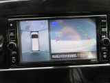 【全周囲カメラ】上が丸見え!! 駐車時に周りの様子が見えます。駐車時も安心ですよ!!