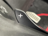 【パドルシフト(AT車)】MT車と同じように好きなギアで走ることができます!ステアリングから手を離さずに指先だけでシフト操作ができ、よりスポーティな走りをお楽しみいただけます。