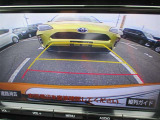 バックカメラ付き♪車庫入れ、バックでの駐車時に後方が見える事での安心感は大きいです☆一度装備したら外せなくなるアイテムです♪