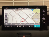 多機能と操作のしやすさを両立した、Honda CONNECT対応のナビディスプレーです。ETC2.0車載器もナビゲーション連動し、スマートフォン用Bluetoothユニット付きです。