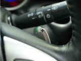 ◆パドルシフト装備◆オートマチック車でもミッション車のようなフィーリングを楽しめます。エンジンブレーキを使いたい時に役立ちます。