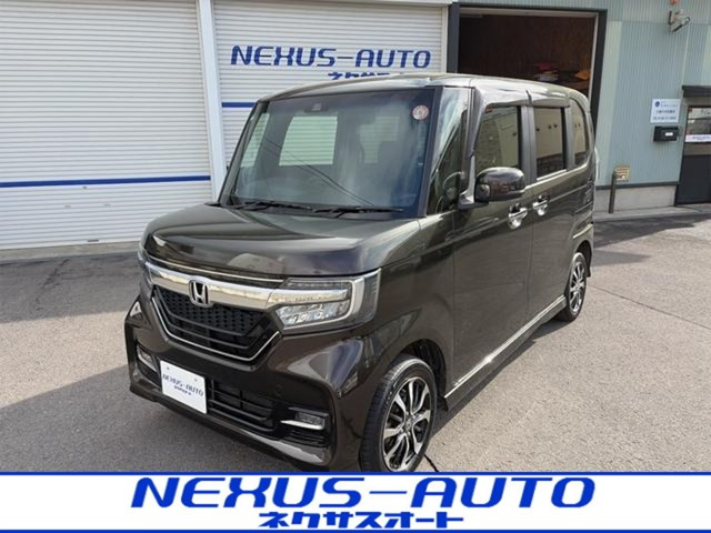 N-BOXカスタム G L ホンダセンシング 4WD 