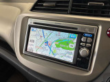 ホンダ純正ナビ付き!独自のインターナビ搭載により、リアルタイムの交通渋滞情報だけでなく、お出掛け先の天気や様々な情報も取得できドライブをよりお愉しみ頂けます!♪