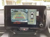 バックガイドモニターで、後方を確認しながら安心して駐車することができます。運転初心者も熟練者も必須の機能ですよ!