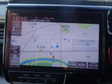 ホンダ純正ナビ装着車です!ナビ機能はもちろんオーディオ機能も充実しております!