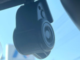 【ドライブレコーダー】ドライブレコーダー装備!走行中はもちろん、あおり運転や事故に遭遇した際、映像で記録し、万一のリスクに備えます。※記録用SDカードはお客様ご自身でご準備いただく必要があります。