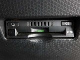 ETC車載器付きです。高速道路の料金所もスムーズに通過できます。