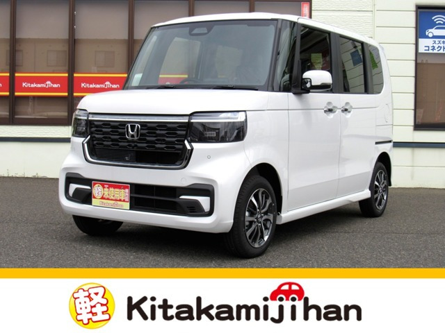 N-BOXカスタム  カスタム 660 4WD
