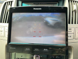 バックガイドモニターで、後方を確認しながら安心して駐車することができます。運転初心者も熟練者も必須の機能ですよ!