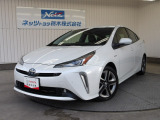 トヨタセーフティセンス搭載!走りの楽しさや乗り心地のよさ、静けさなど様々な魅力を備えた人気のハイブリッドカー!気兼ねない普段使いで、実用燃費の良さに定評があります!LEDライト・ナビ・リアカメラ付き!