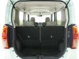 ◆フル乗車でもしっかり荷物を収納出来るラゲッジスペースです。普段の買い物でしたらしっかり積める十分な荷室スペースが確保されています。