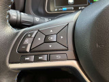 ■ステアリングスイッチ■ハンドル手元でオーディオの操作が簡単に出来ます。運転中でもナビまで手を伸ばさずに操作が出来て安心です。