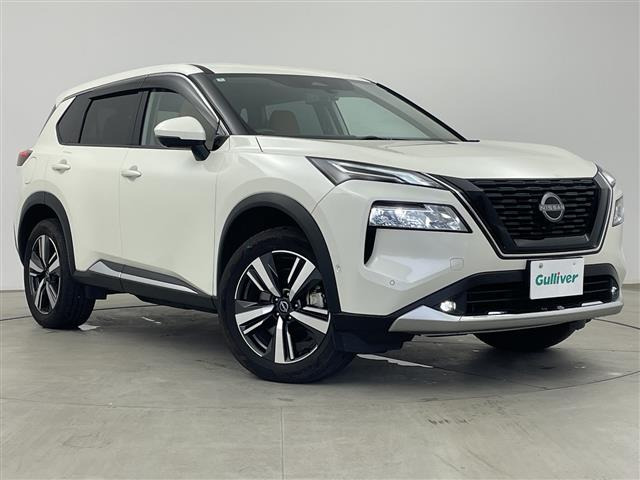 エクストレイル 1.5 G e-4ORCE 4WD 4WD 本革シート