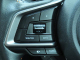 ■オーディオやナビゲーションを操作する為のリモコン装備。各種スイッチが集約されており、走行中でもハンドルから手を放さずに安全に操作できますので、事故防止に繋がります。