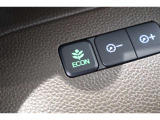 ECONスイッチの効果とあなたの運転で、クルマと力をあわせ「燃費向上=ガソリン代の節約=CO2 削減」のチャレンジをお楽しみください。