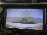 駐車も安心のバックモニターです。