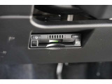 【ETC】 ETCを装備していれば、暑い日や寒い日、雨の日も窓を開ける必要がないので快適ドライブが楽しめます。