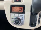オートエアコン付きなので車内も快適