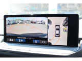 マルチビューカメラ搭載で車両の周囲360度をカメラで確認可能です。