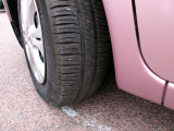 タイヤのコンディションもご確認下さい。
